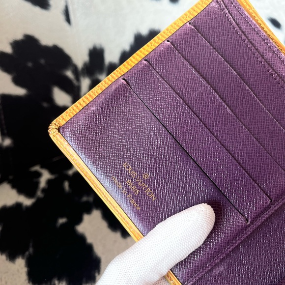 Louis Vuitton Yellow EPI Leather Purple Wallet MI0967 - Picture 14 of 16